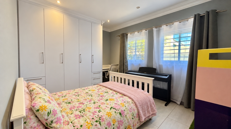 3 Bedroom Property for Sale in Sandown Western Cape